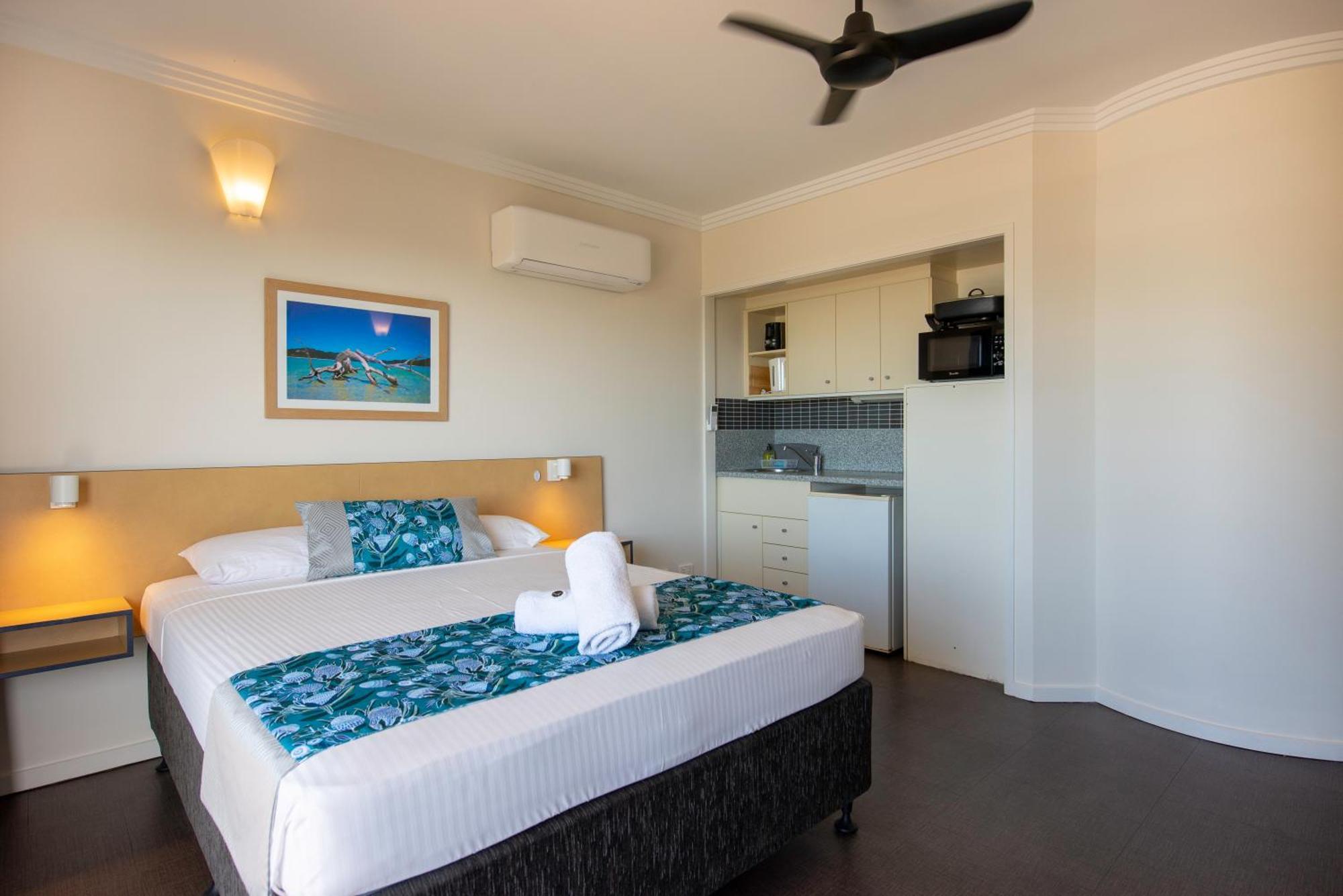 Coral Sea Vista Apartments Airlie Beach Exterior foto